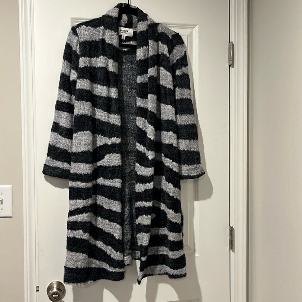 BB Dakota zebra cardigan small